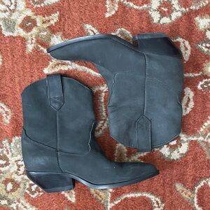 Vintage Zodiac Black Western Ankle Boots Size 7